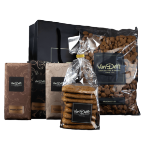 Cadeauset met repen (3x), taai en kruidnoten (1kg)