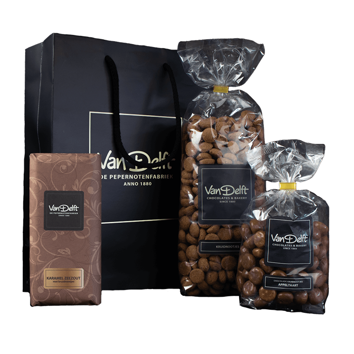 featured image Cadeauset met reep, kruidnoten (500gr) en appeltaart